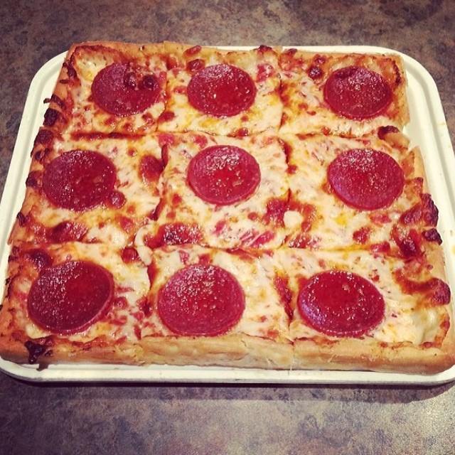 Ledo Pizza LYH Lynchburg Tourism