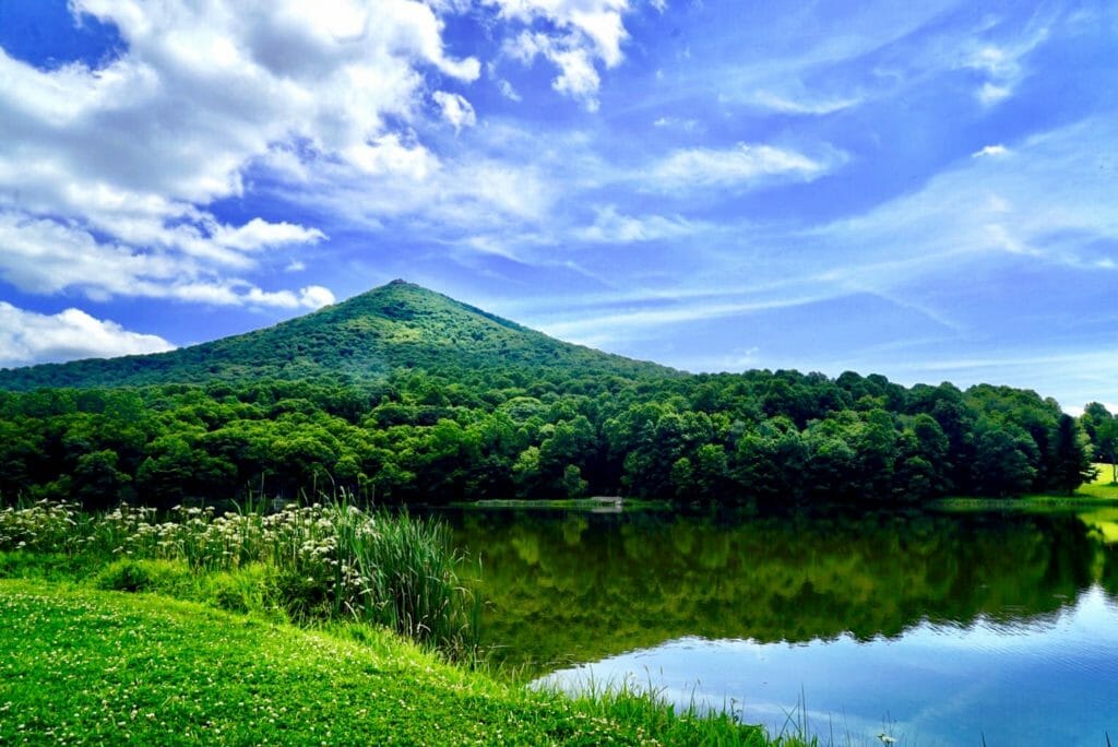 Peaks of Otter - LYH – Lynchburg Tourism