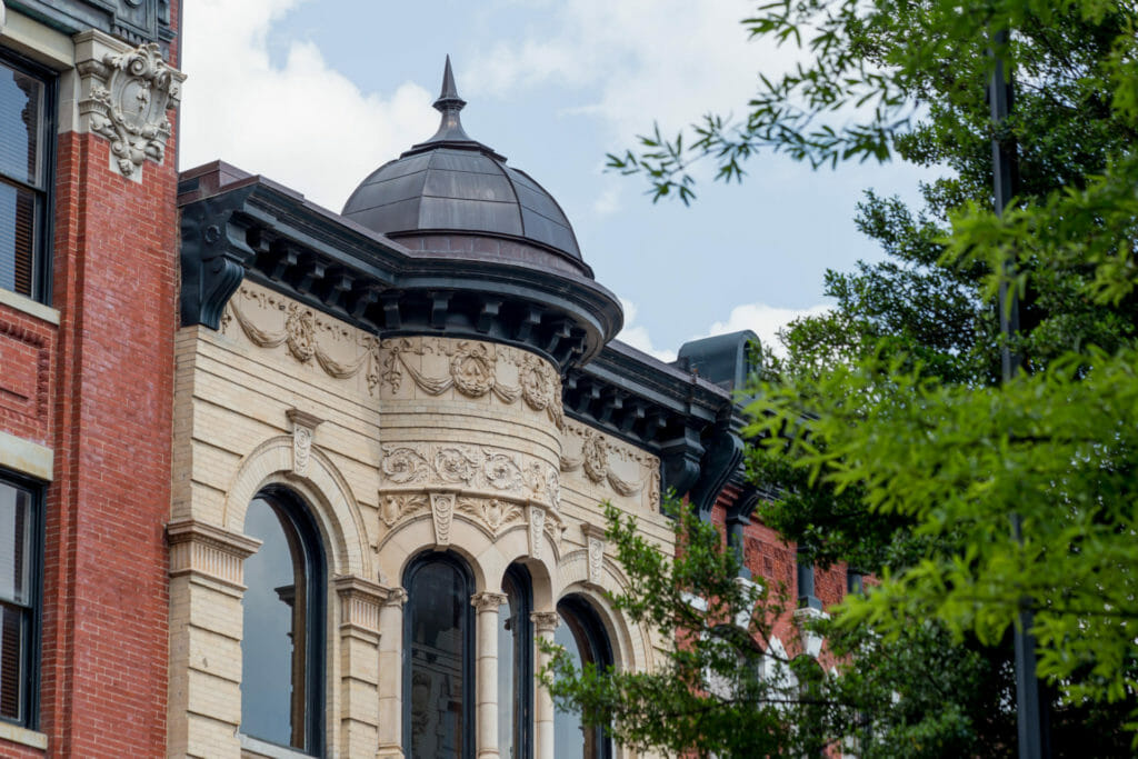 Main Street Lynchburg architecture