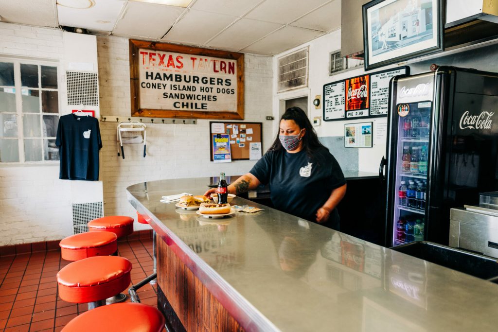 Texas Inn Staff 