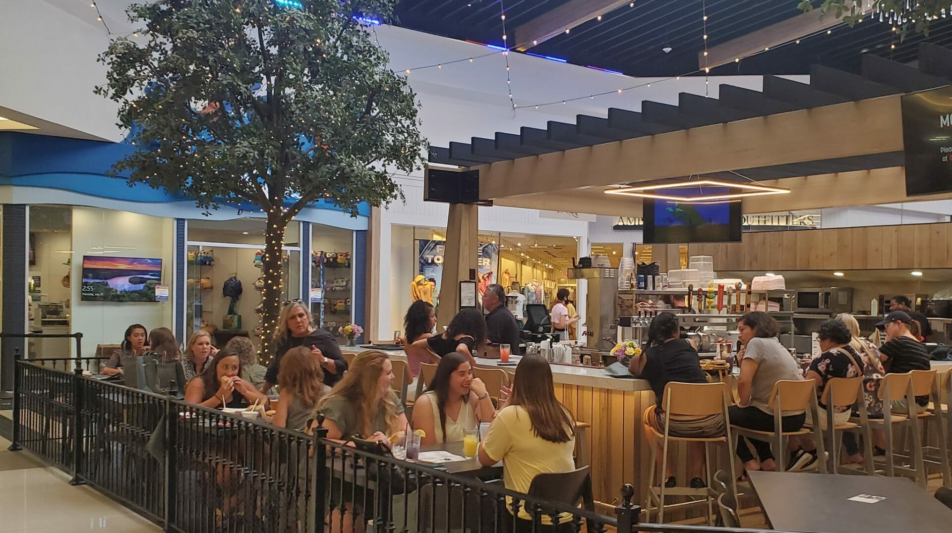 Iron & Ale Bistro LYH Lynchburg Tourism