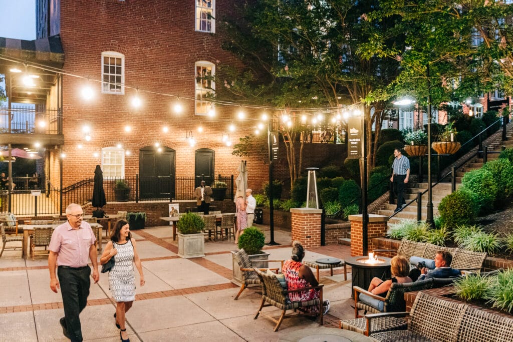 The Craddock Terry Hotel Patio