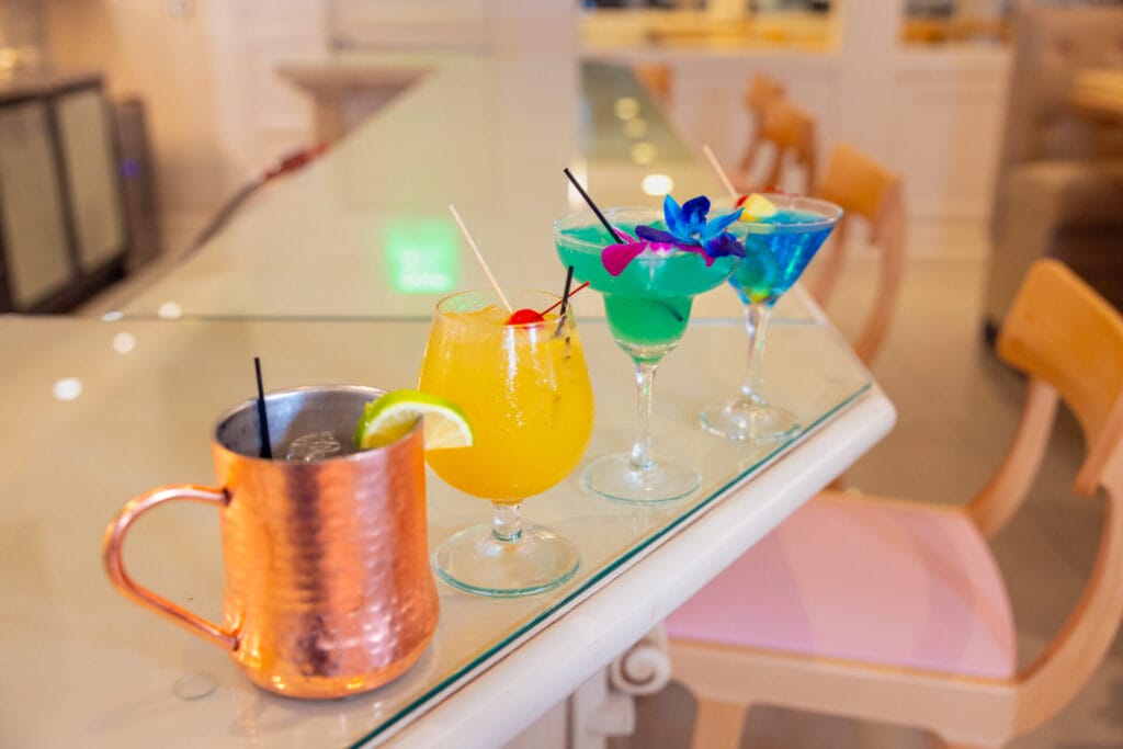 Color cocktail drinks sitting on bar